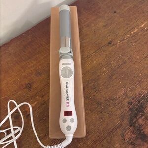 Beachwaver S1.25 Hair Styling Tool